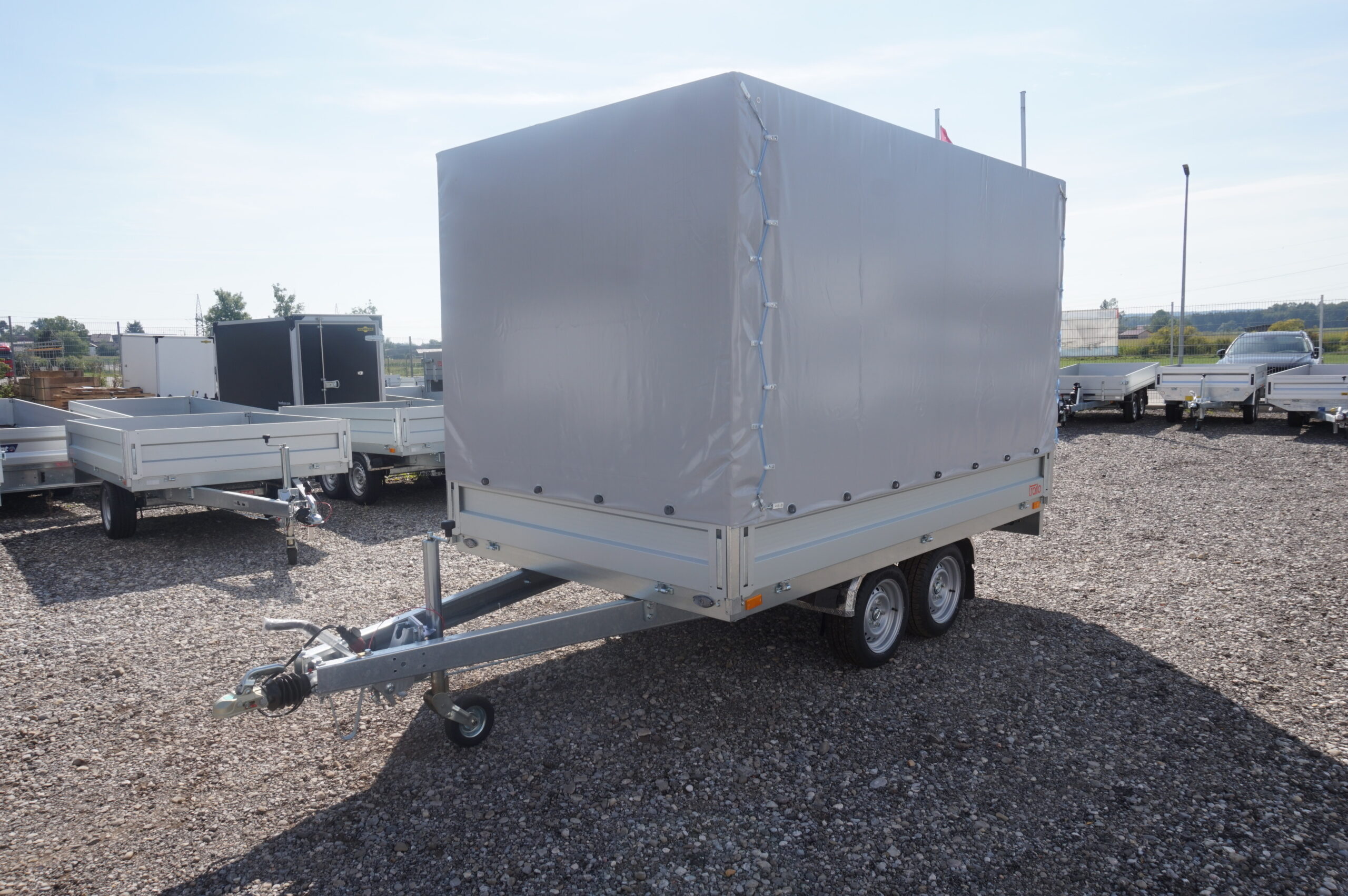 PKW Anhänger Hochlader HL 3018-20, 2000 kg, Ladefläche 3,00 x 1,80 m - mit Planenaufbau 2,05 m